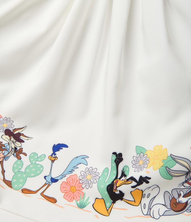 BorderPrintAlexisswingdress3_7bc5d950-2011-4a4b-8e12-6b41aceb0f1d