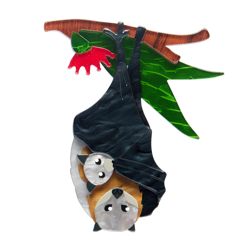 BHDD117Frankie_FinnFlyingFoxesBrooch-1