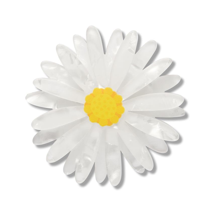 EBEM101Cut-leafDaisySimplifiedMiniBrooch-1