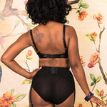 suspender-garter-belt-6-strap-black-maitresse